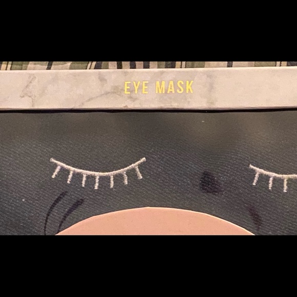 Cute Eyelash themed sleep mask - brand new in box - Picture 2 of 5